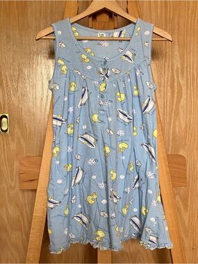 St. Eve Intimates bathtime nightie!